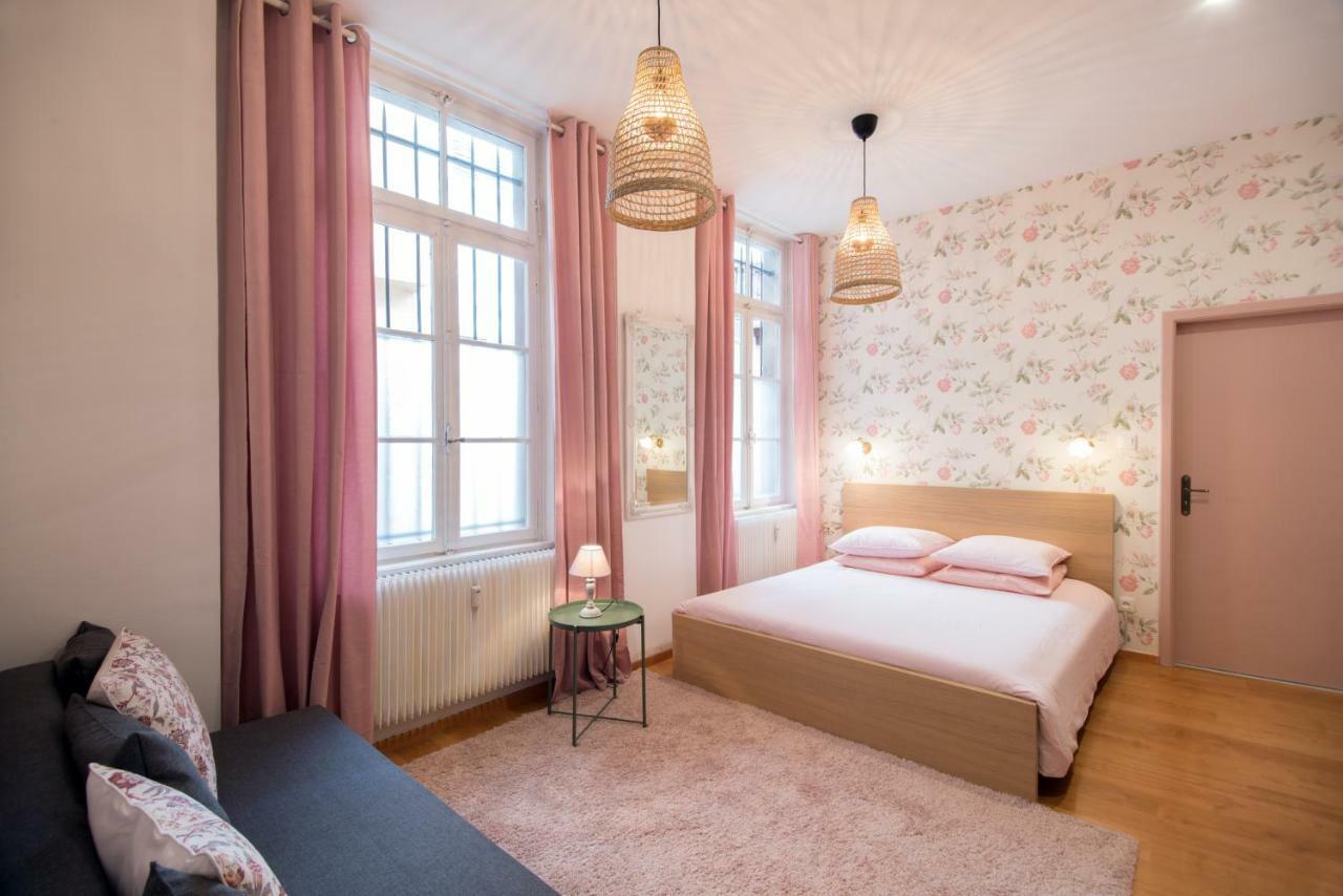" Mademoiselle " 17 Boulevard Du Champ De Mars Colmar Ngoại thất bức ảnh